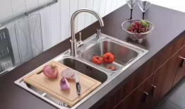 厨房水槽安装视频,轻松掌握家居装修技巧